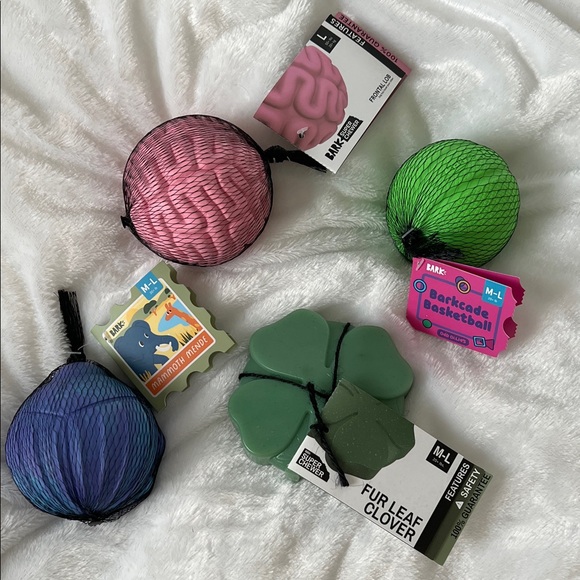 Set of 4 dog toys for medium dogs - Picture 1 of 12